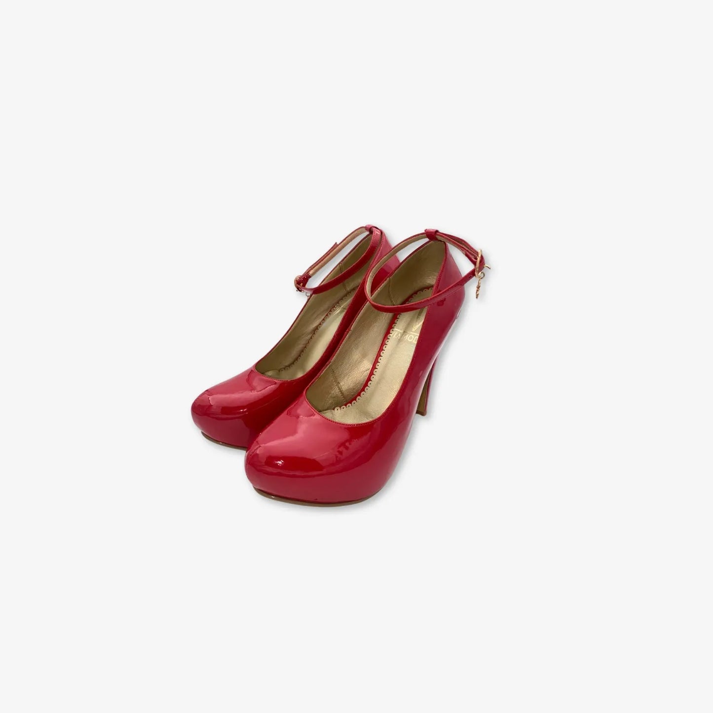 Tacones para mujer con correra y detalle de color rojo