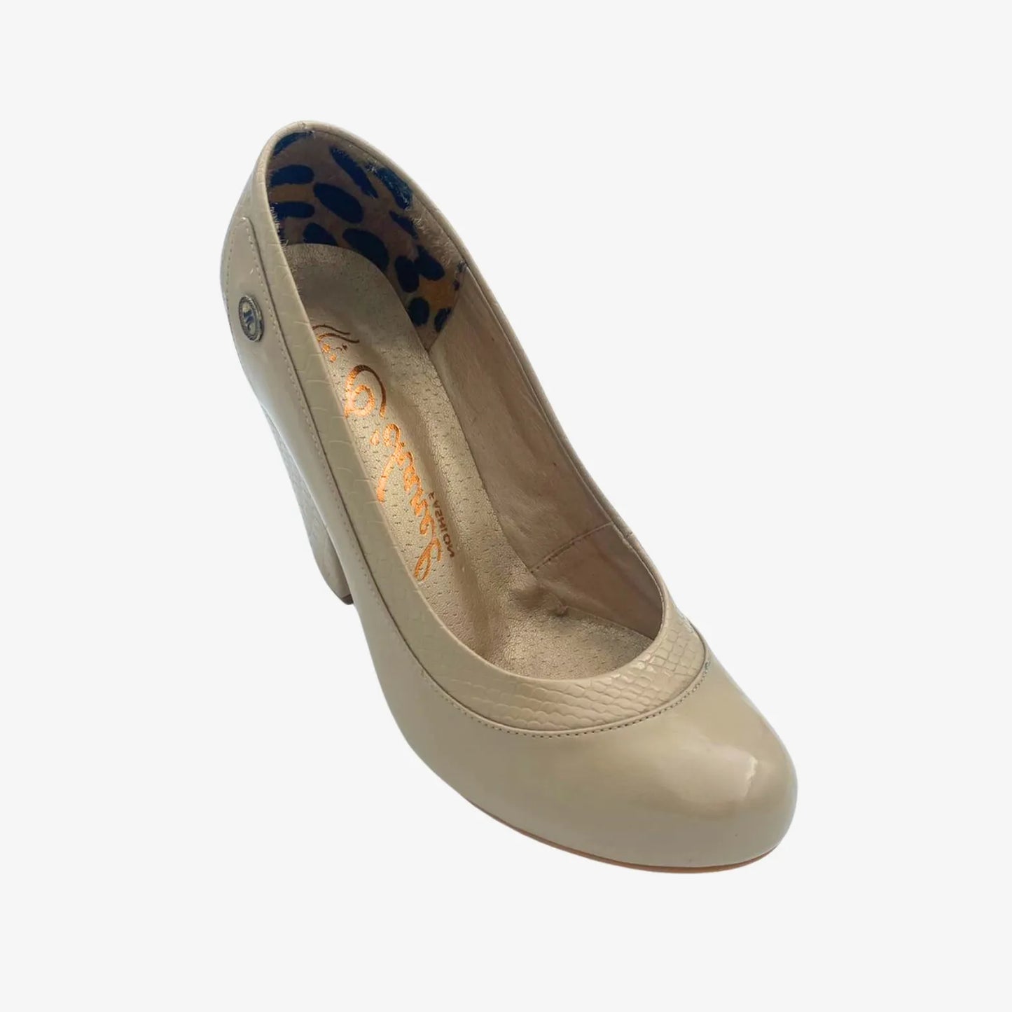 Calzado para mujer Charol color Beige